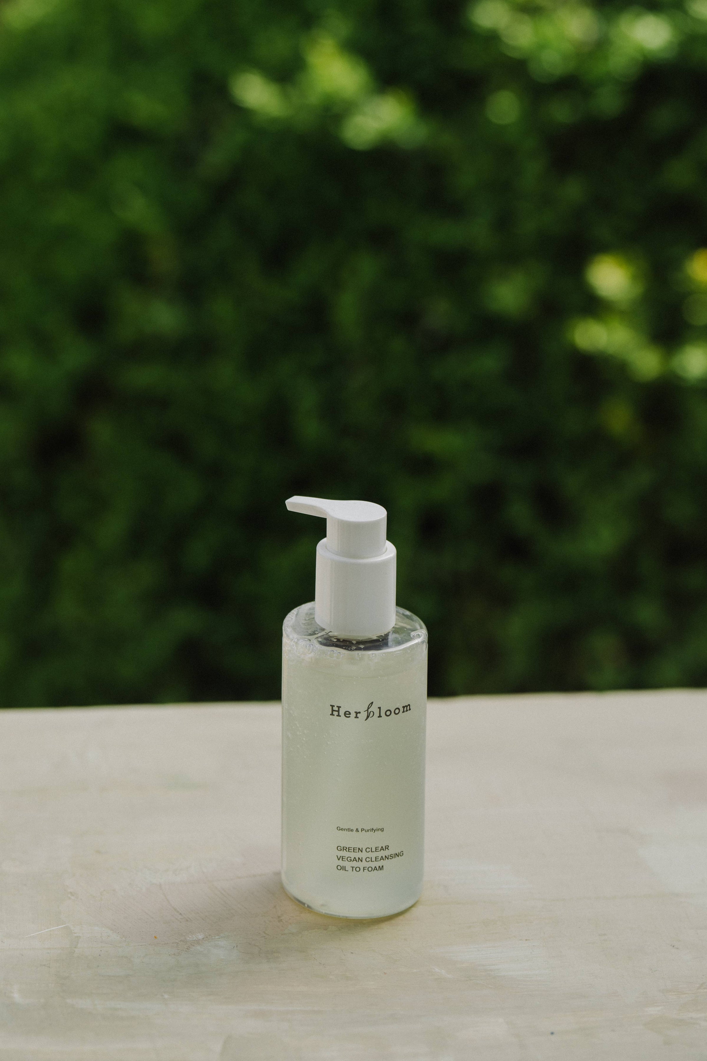 Herbloom Green Clear Vegan Cleansing Oil to Foam (200 ml)