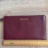 Michael Kors Jet Set Travel Lg TZ Wristlet Leather Deep Red Clutch