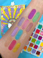 Flower Child 30 Pigment and Shadows Palette - Freshly Cut