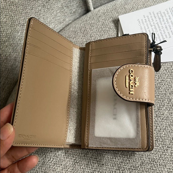 NTW COACH Medium Corner Zip Wallet With Signature Canvas