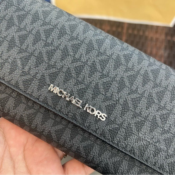 NWT Michael Kors Trifold Black Wallet