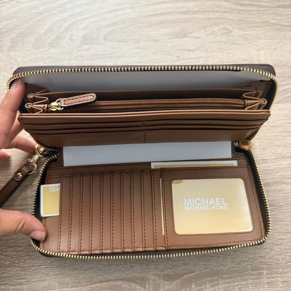 Michael Kors Full Zip Jet Set Travel Lg Continental Wallet Brown