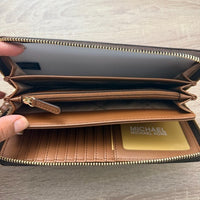 Michael Kors Full Zip Jet Set Travel Lg Continental Wallet Brown