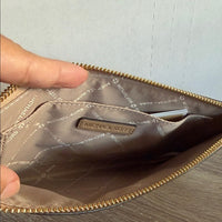 Michael Kors Jet Set Travel Lg Tz Wristlet Camel Leather Wristlet