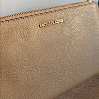 Michael Kors Jet Set Travel Lg Tz Wristlet Camel Leather Wristlet