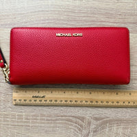 Michael Kors Jet Set Travel large leather continental wallet/Wristlet Bright Red
