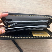 Michael Kors Jet Set Travel Continental Leather Wristlet Wallet Black Gold