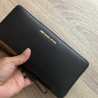 Michael Kors Jet Set Travel Continental Leather Wristlet Wallet Black Gold