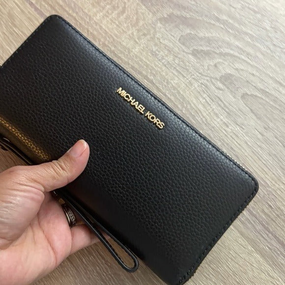 Michael Kors Jet Set Travel Continental Leather Wristlet Wallet Black Gold