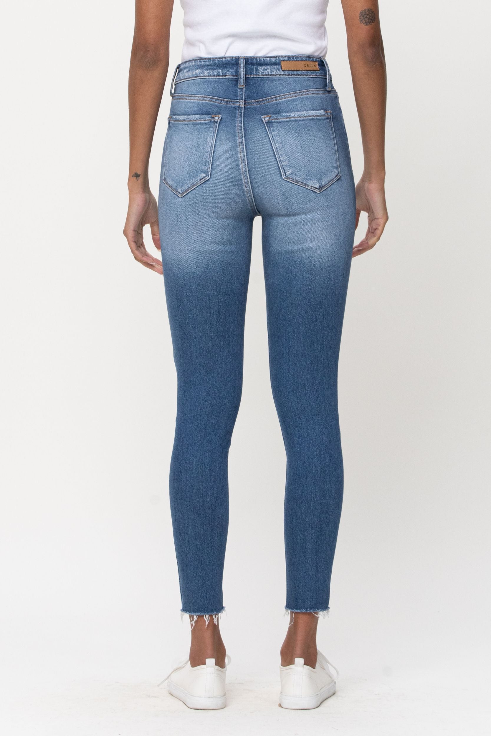 Prety High Waisted Jeans - Light Blue CELLO